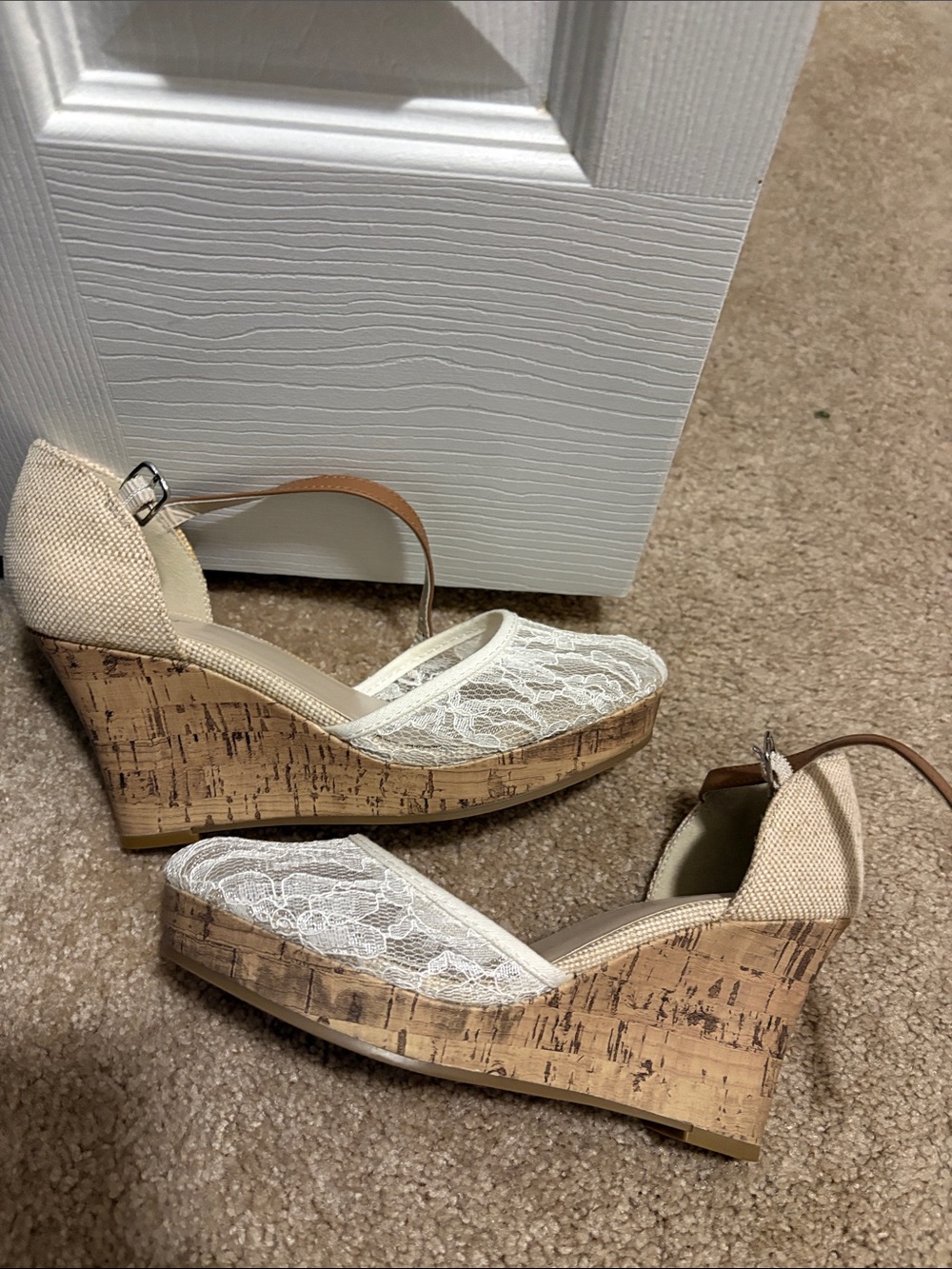 Apt. 9 Ivory Lace Cork Wedge Sandals